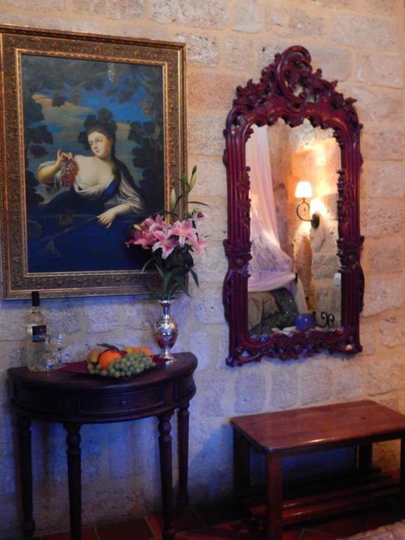 Отель S.nikolis' Historic Boutique
