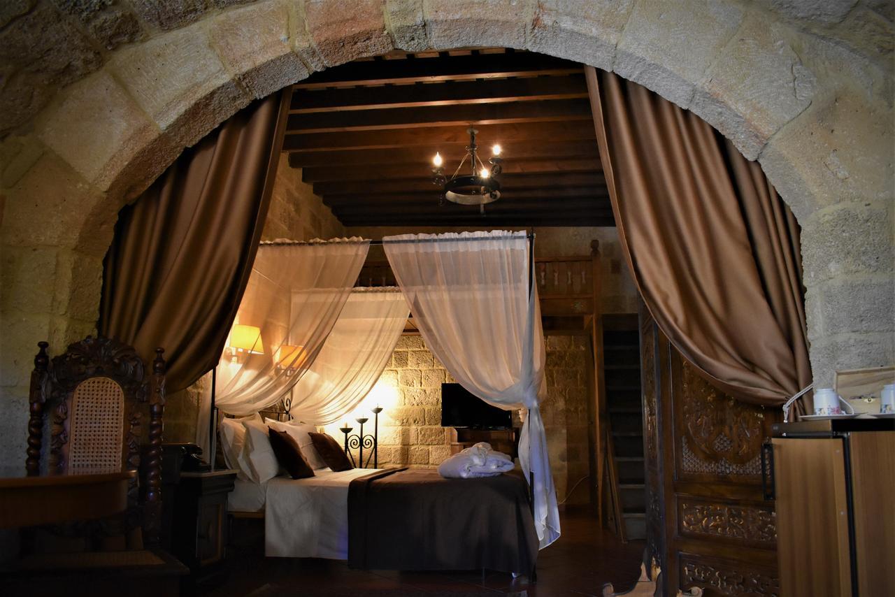 S.nikolis' Historic Boutique Отель