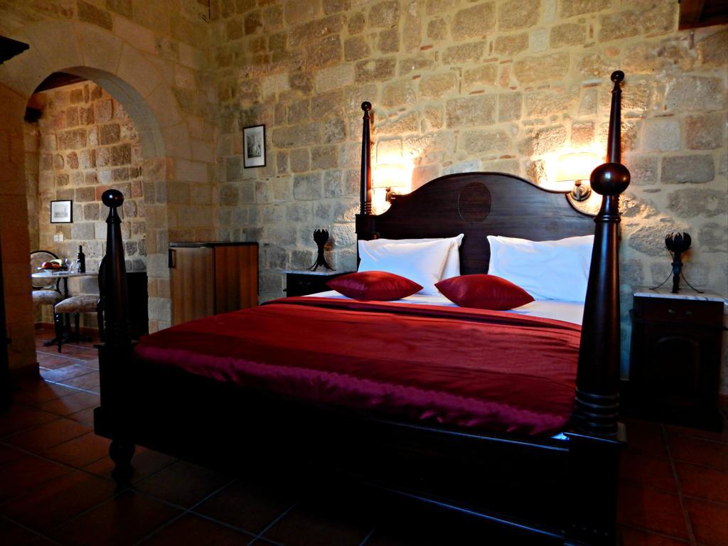 S.nikolis' Historic Boutique Rhodes City
