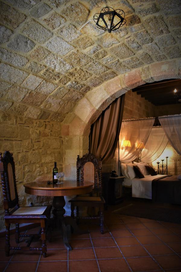 S.nikolis' Historic Boutique Hotel