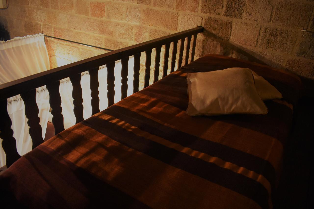 S.nikolis' Historic Boutique